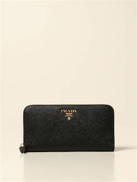 prada wallet au